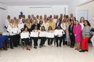 INFOTEP y CDP fortalecen formación de comunicadores en La Vega con certificación de 36 profesionales en Producción de Televisión Avanzada